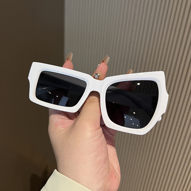 Wholesale Irregular sunshade and UV protection fashionable concave shape Sunglasses